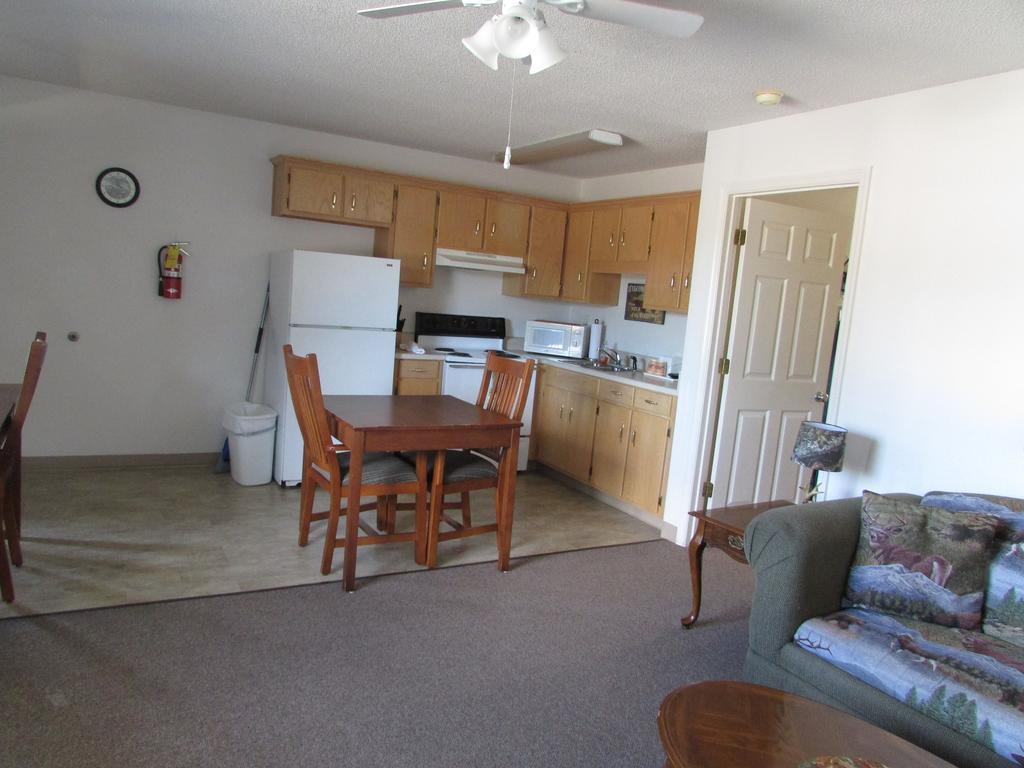 Douglas Inn & Suites, Blue Ridge, Ga Экстерьер фото