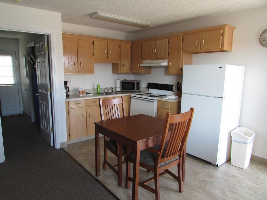 Douglas Inn & Suites, Blue Ridge, Ga Экстерьер фото